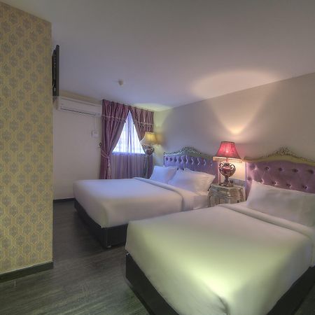 Hotel Arenaa Batik Boutique Kuantan Exterior foto